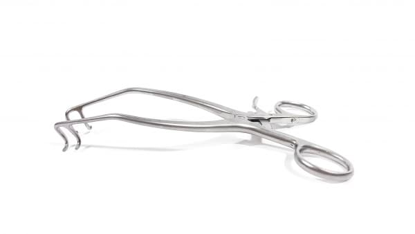 Kolbel soft tissue retractor