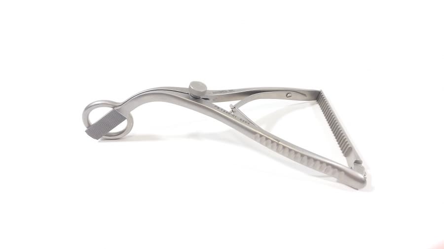 Subacromion spreader